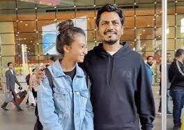 At the airport, Nawazuddin Siddiqui welcomes Shora Siddiqui, whose beauty has garnered widespread praise on social media