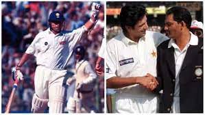 Sachin was at the plate with 136. Akram remembers Tendulkar’s historic dismissal in the Chennai Test, saying, “I remember chatting to Saqlain”