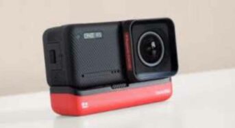 With flippy screens, Insta360’s new action cameras resemble GoPros