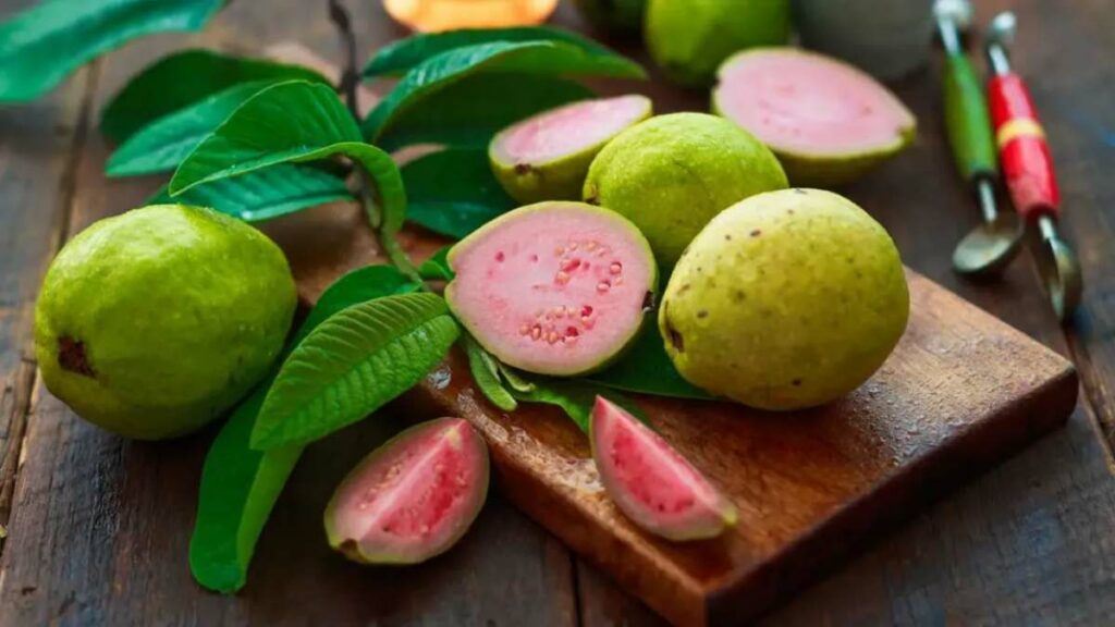 Pink guava 6 health advantages of this fruit that is good for diabetics