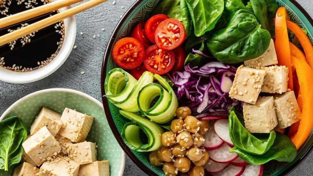 A beginner's introduction to a plant-based diet foods to consume and health advantages