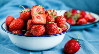 Superfood Strawberry: Discover These 5 Advantages of This Vibrant Red Fruit