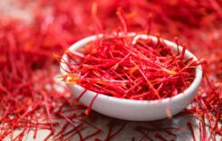 Use Saffron Suggestions For Healthy, Beautiful Skin To Beat The Summer Heat