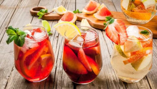 5 Tips to Enjoy Your Summer Drinks Without Feeling Guilty and Make Them Healthier