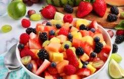 5 Reasons for Summertime Fruit Salad Consumption